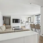 Charmant Appartement Arc De Triomphe By Weekome